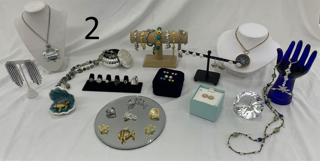 Women’s Jewelry.
